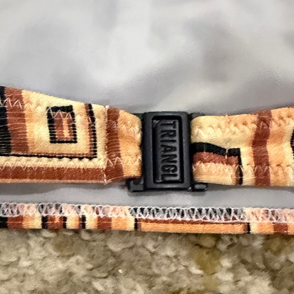 Triangle Geometric Print Bikini Set - Picture 9 of 11